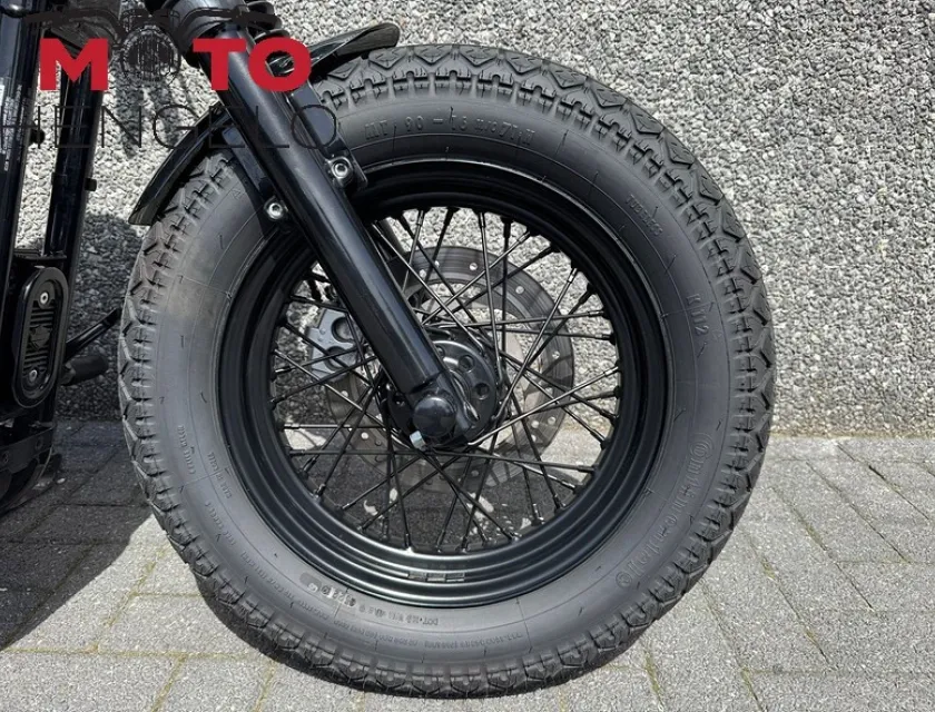 Harley-Davidson XL 1200 C CUSTOM