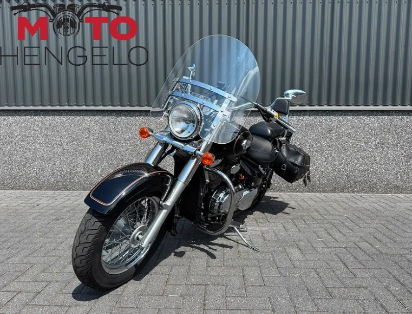 Suzuki INTRUDER VL 800 VOLUSIA