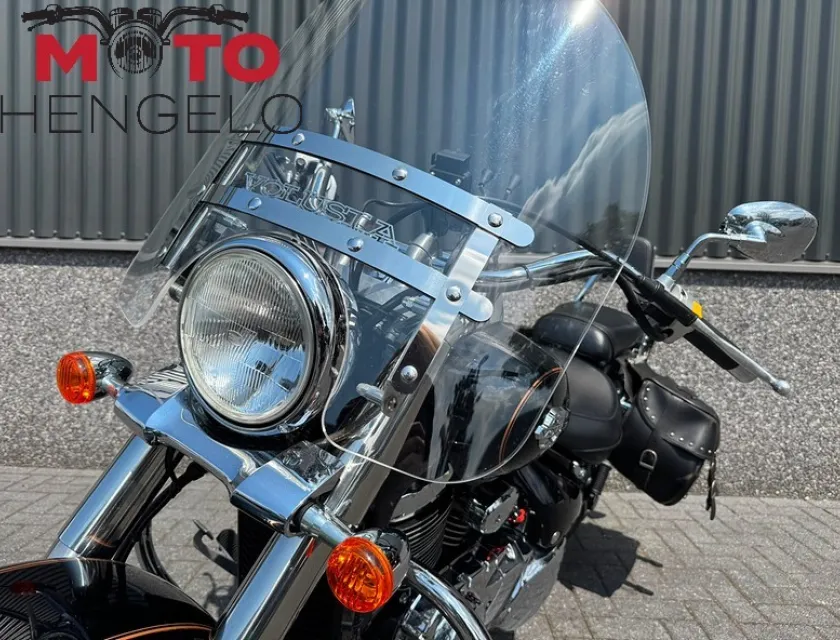 Suzuki INTRUDER VL 800 VOLUSIA