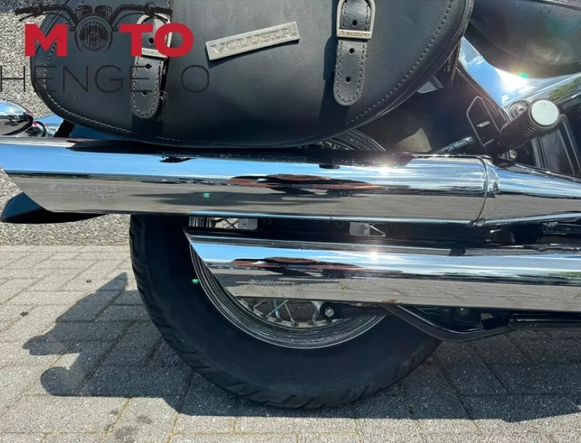 Suzuki INTRUDER VL 800 VOLUSIA