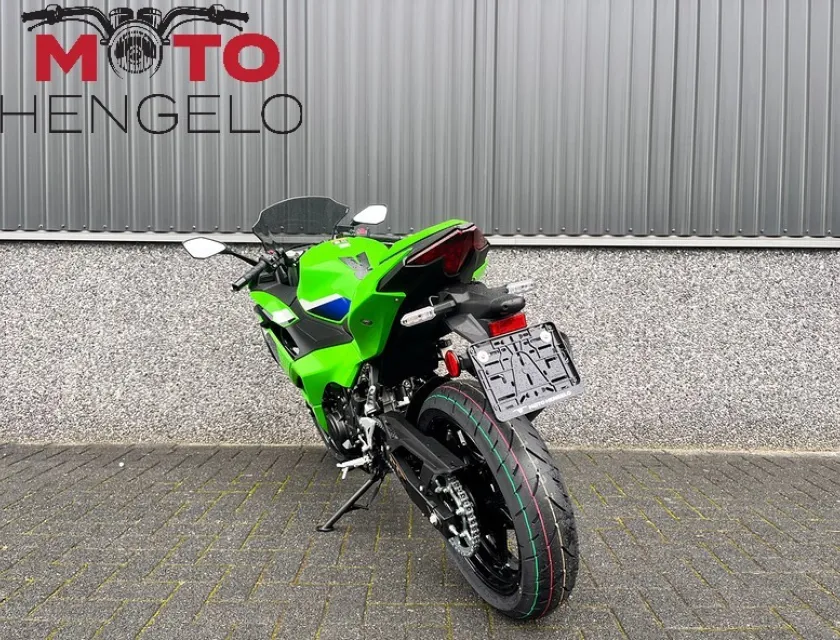 Kawasaki NINJA 500 SE PERFORMANCE