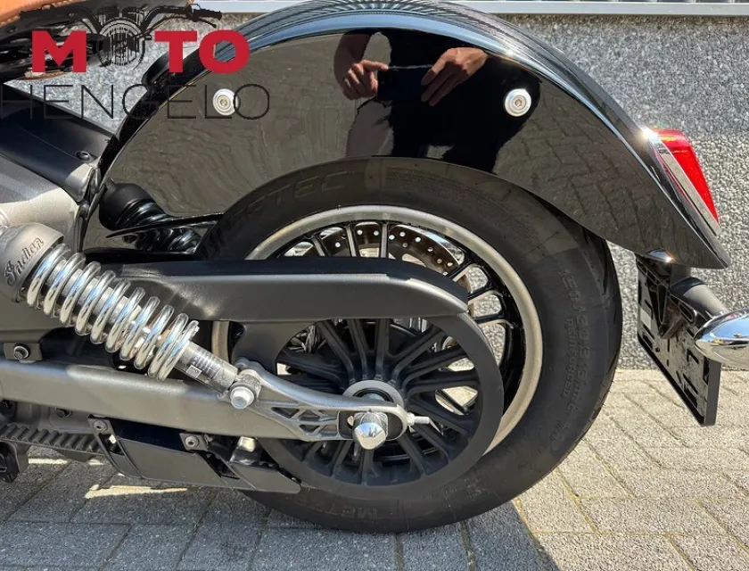Indian SCOUT 1200