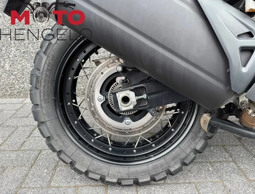 Suzuki DL 1050  VSTROM XT