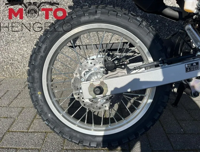 Yamaha WR125R