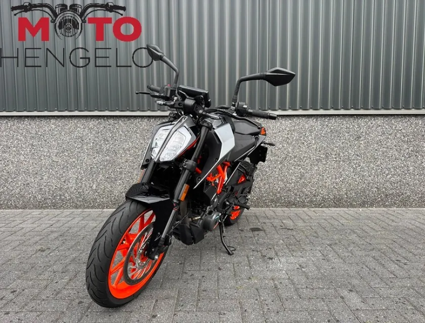 KTM 390 DUKE