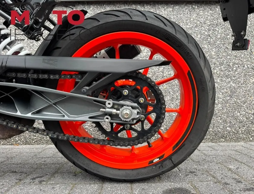 KTM 390 DUKE
