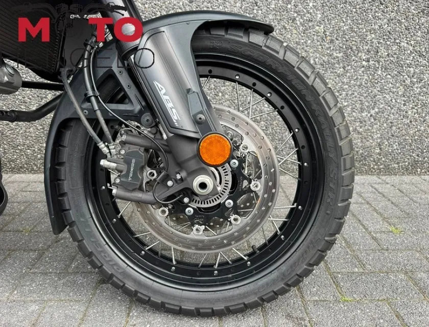 Suzuki V-STROM 1000 XTA