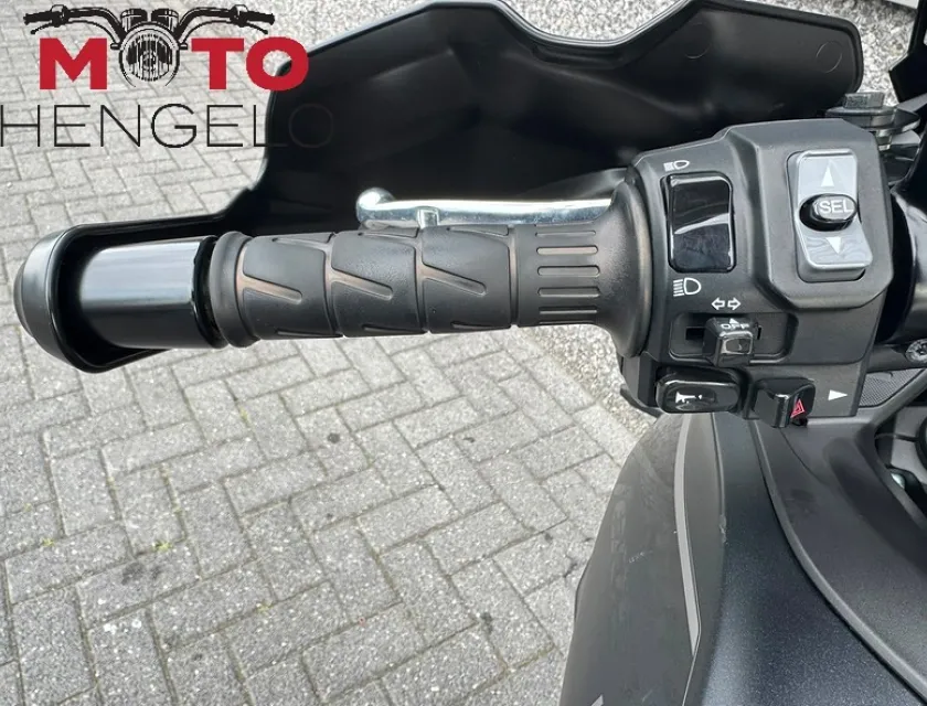 Kawasaki VERSYS 650 ABS GRAND TOURER