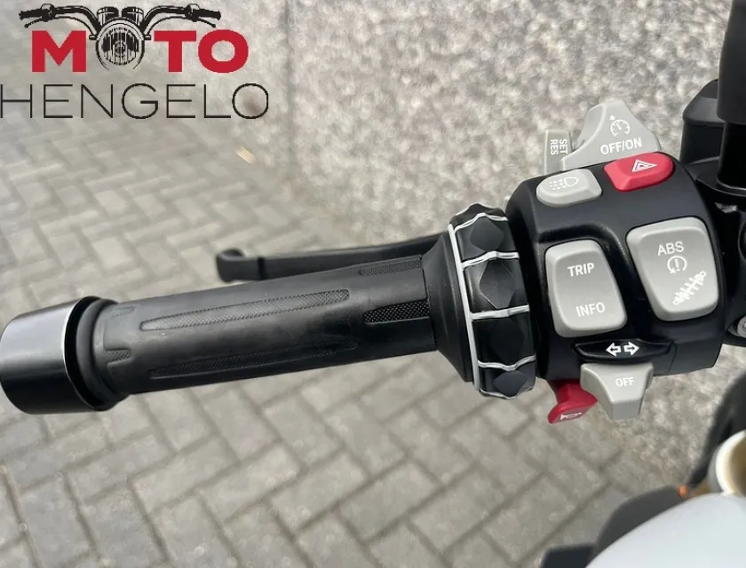 BMW R 1200 R ABS