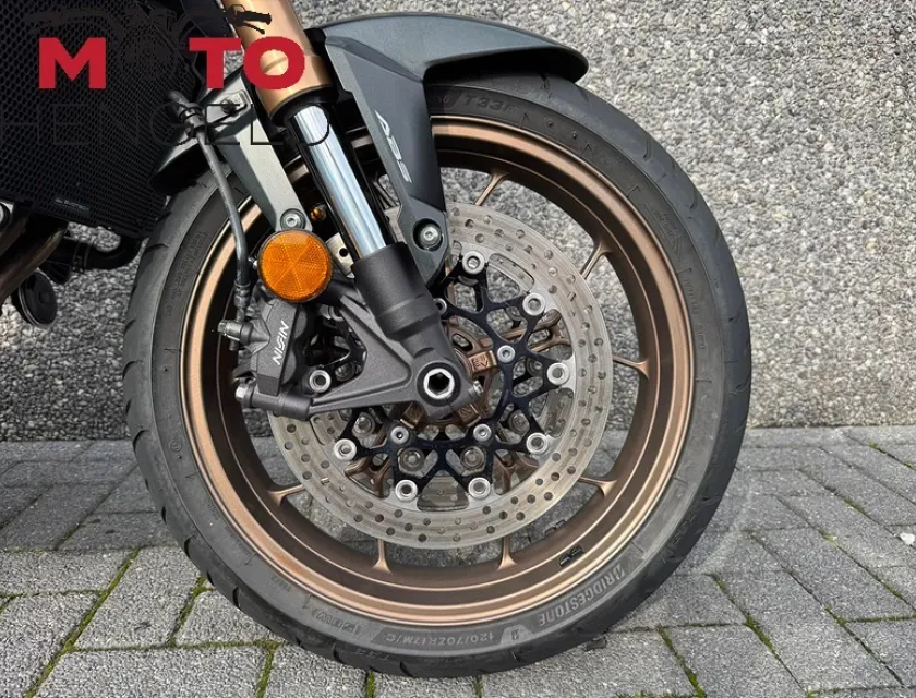 Honda CB650RA