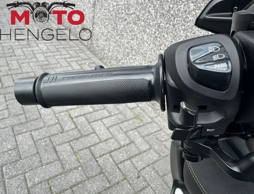 Yamaha X MAX 400 ABS
