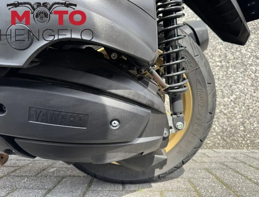 Yamaha X MAX 400 ABS