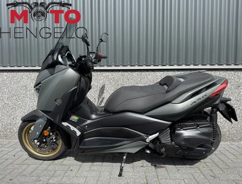 Yamaha X MAX 400 ABS