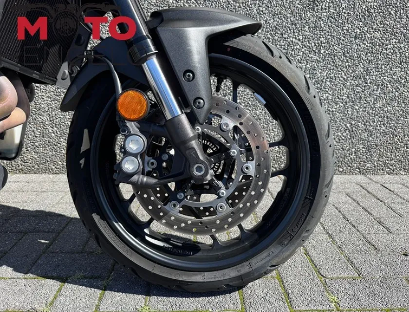 Yamaha TRACER 7 Y-AMT