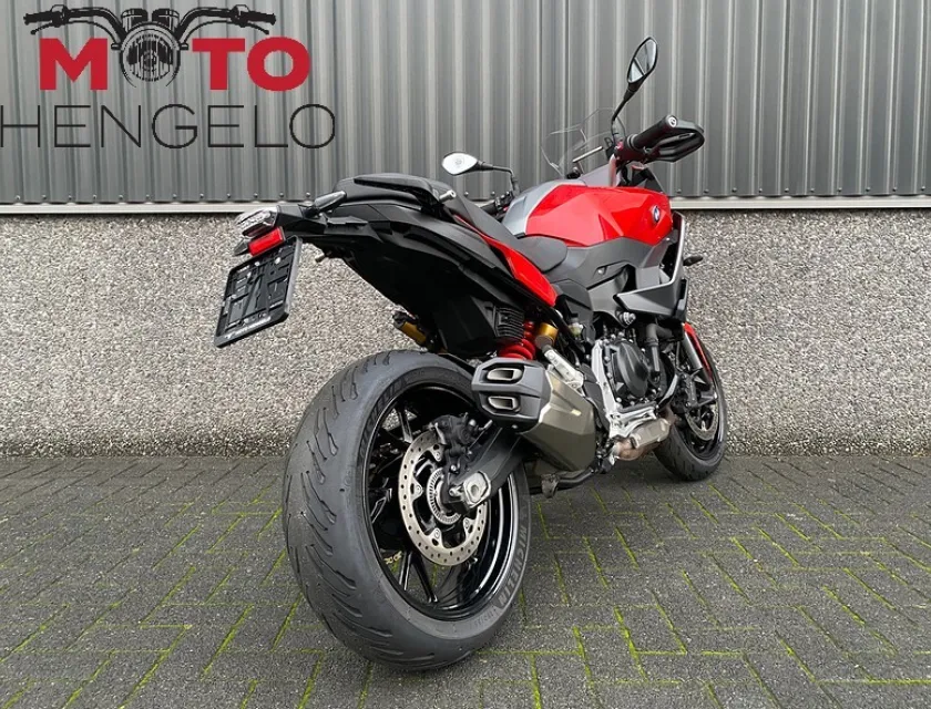 BMW F 900 XR