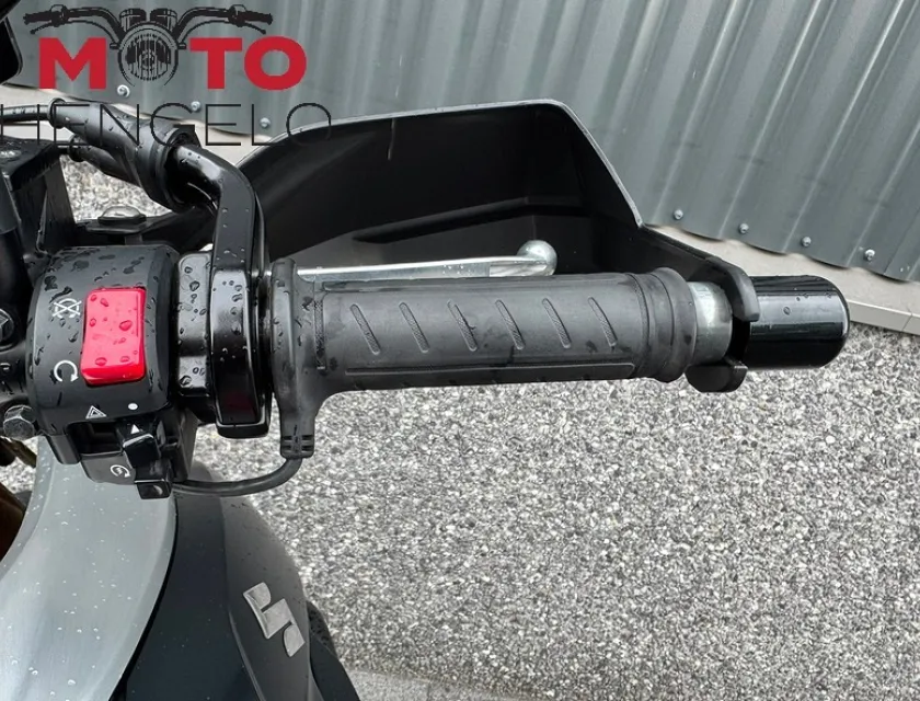 Suzuki DL 1000  V-STROM ABS