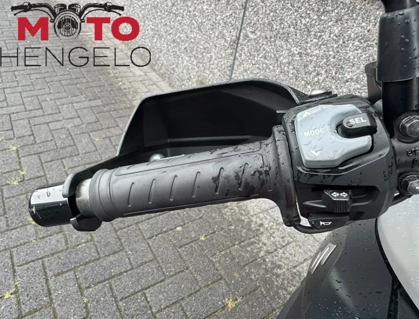 Suzuki DL 1000  V-STROM ABS