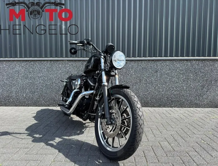 Harley-Davidson XL883R