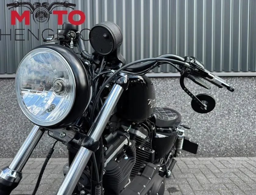 Harley-Davidson XL883R