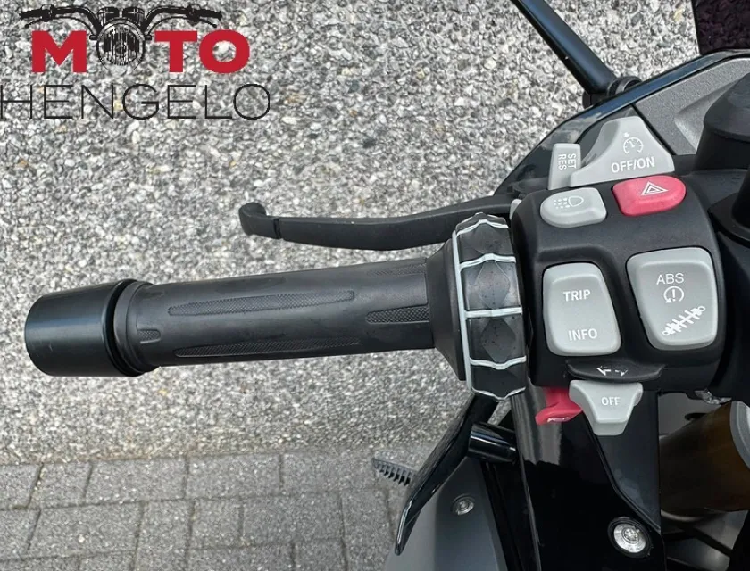 BMW R 1200 RS