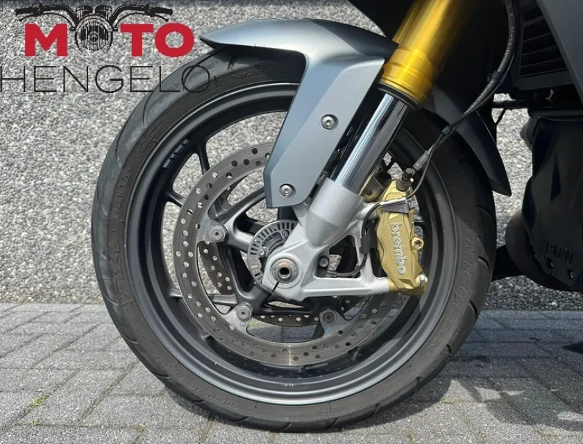 BMW R 1200 RS