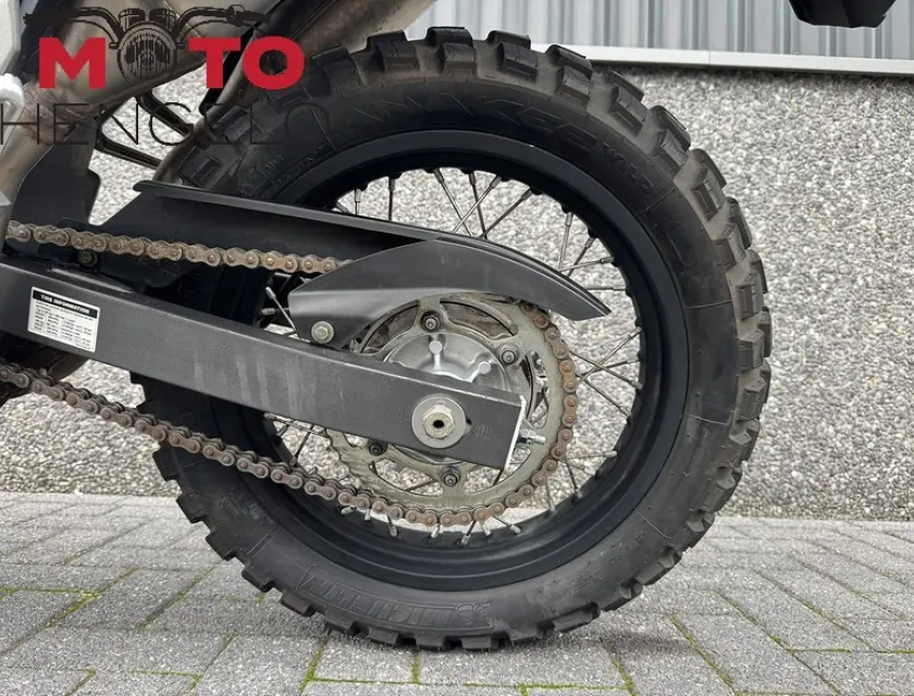 Yamaha XT660