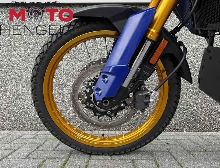Suzuki V-STROM 800DE