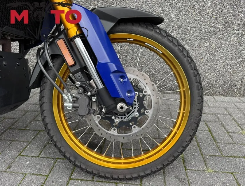 Suzuki V-STROM 800DE