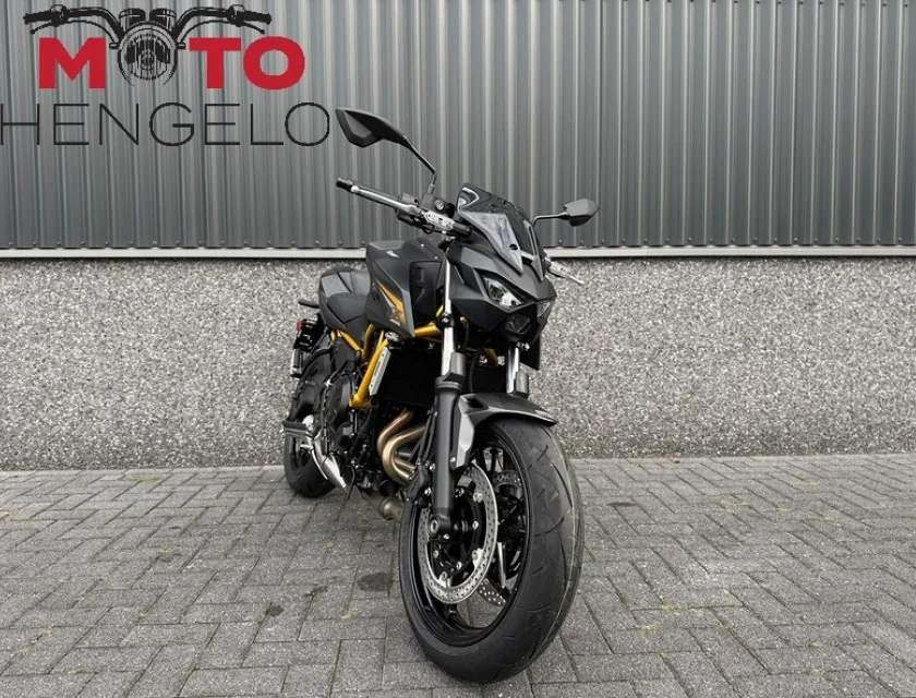 Kawasaki Z650 SPORT