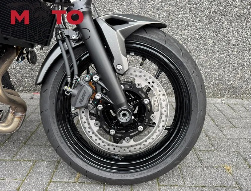 Kawasaki Z650 SPORT