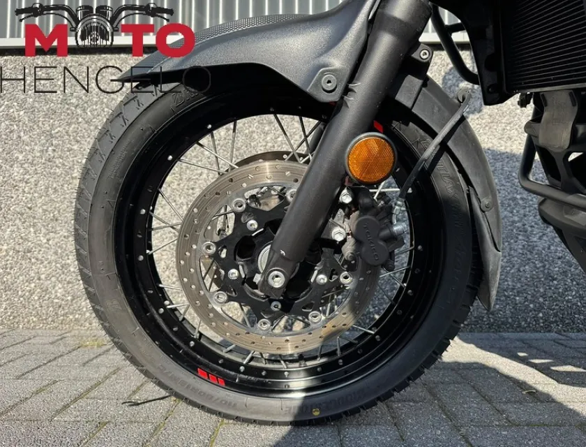 Suzuki DL 650  V-STROM XTA