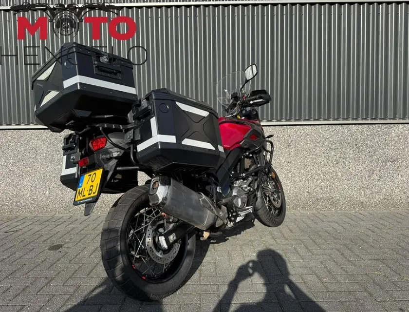 Suzuki DL 650  V-STROM XTA