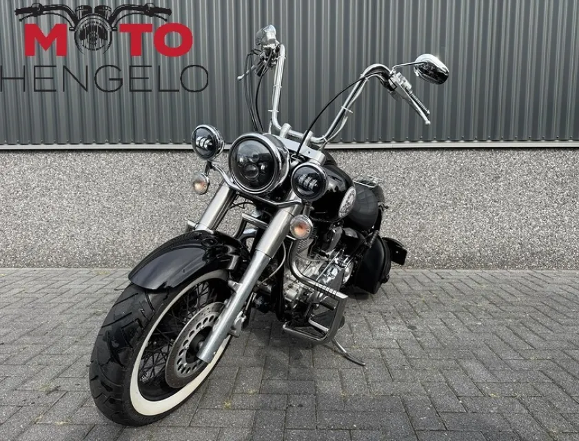 Yamaha XV 1600 WILDSTAR
