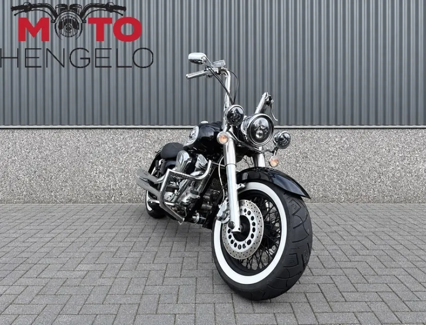 Yamaha XV 1600 WILDSTAR