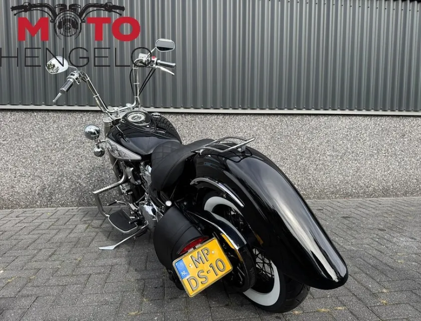 Yamaha XV 1600 WILDSTAR