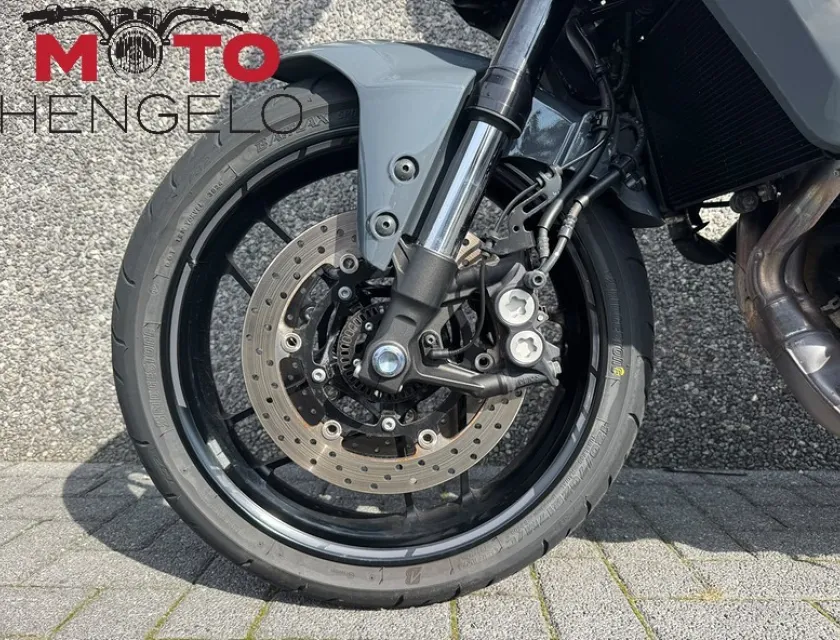 Yamaha TRACER 9