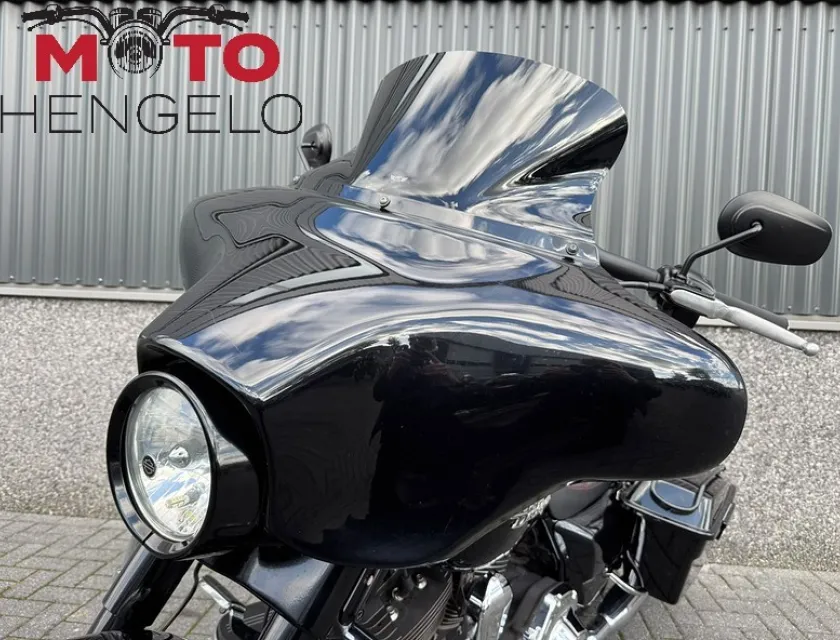 Harley-Davidson FLHX STREET GLIDE