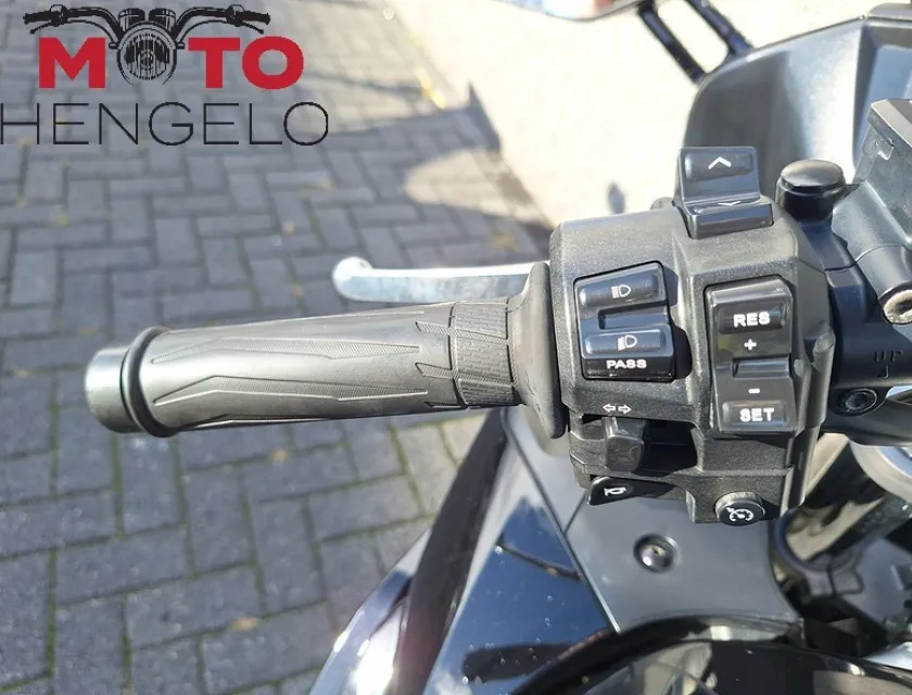 Yamaha FJR 1300