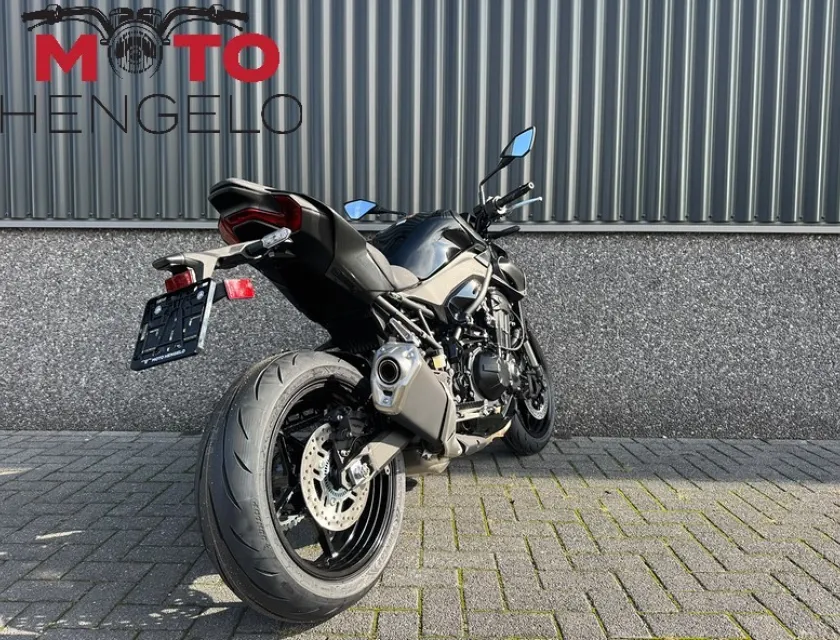 Kawasaki Z900