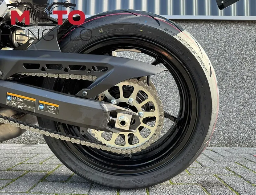 Kawasaki Z900